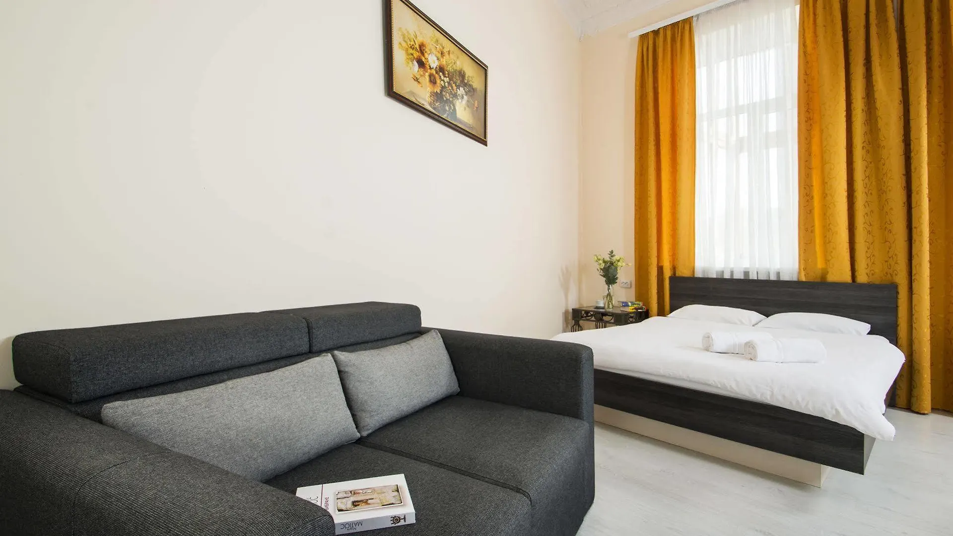 Status Apartments Kiev 3*,  Ukrayna