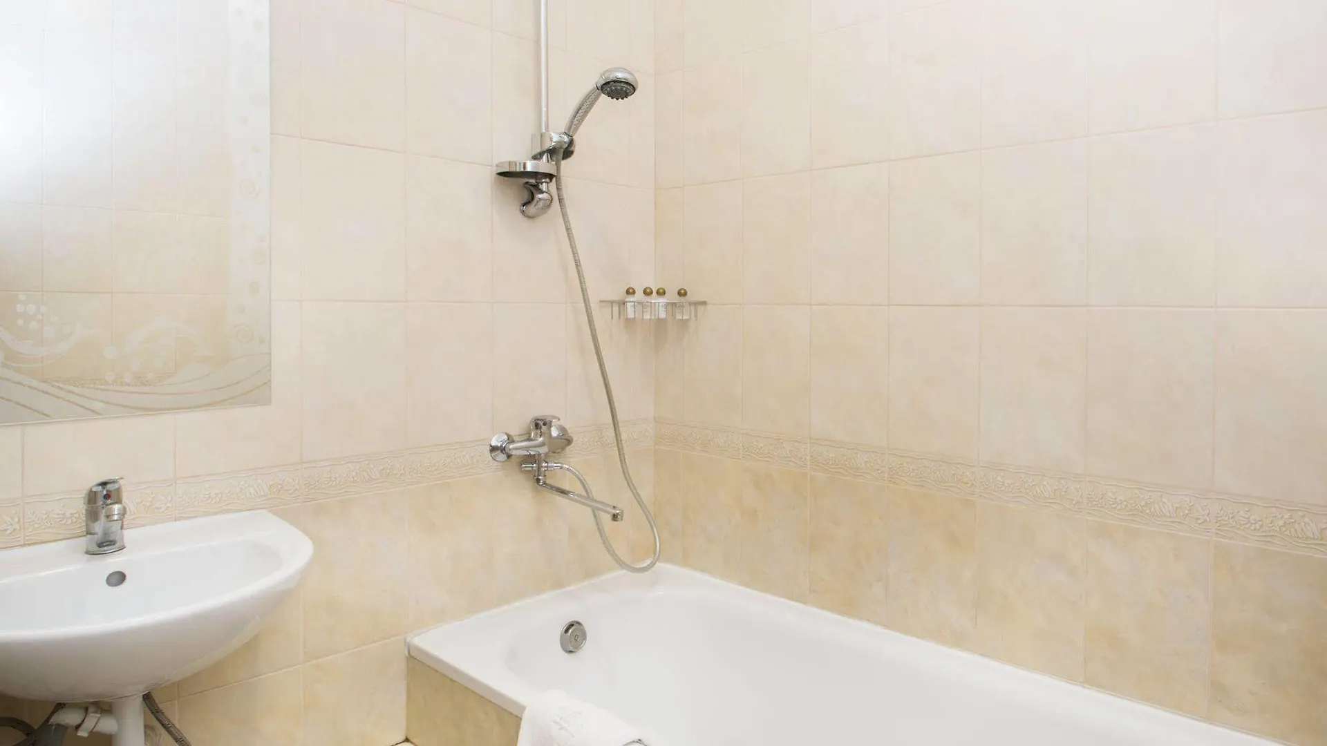 Status Apartments Kiev